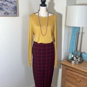 Mossimo Mustard color sweatshirt